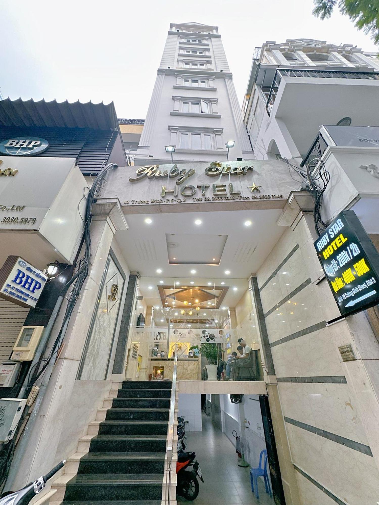 Ruby Star Hotel- Near Ben Thanh Market Hô Chi Minh-Ville Extérieur photo