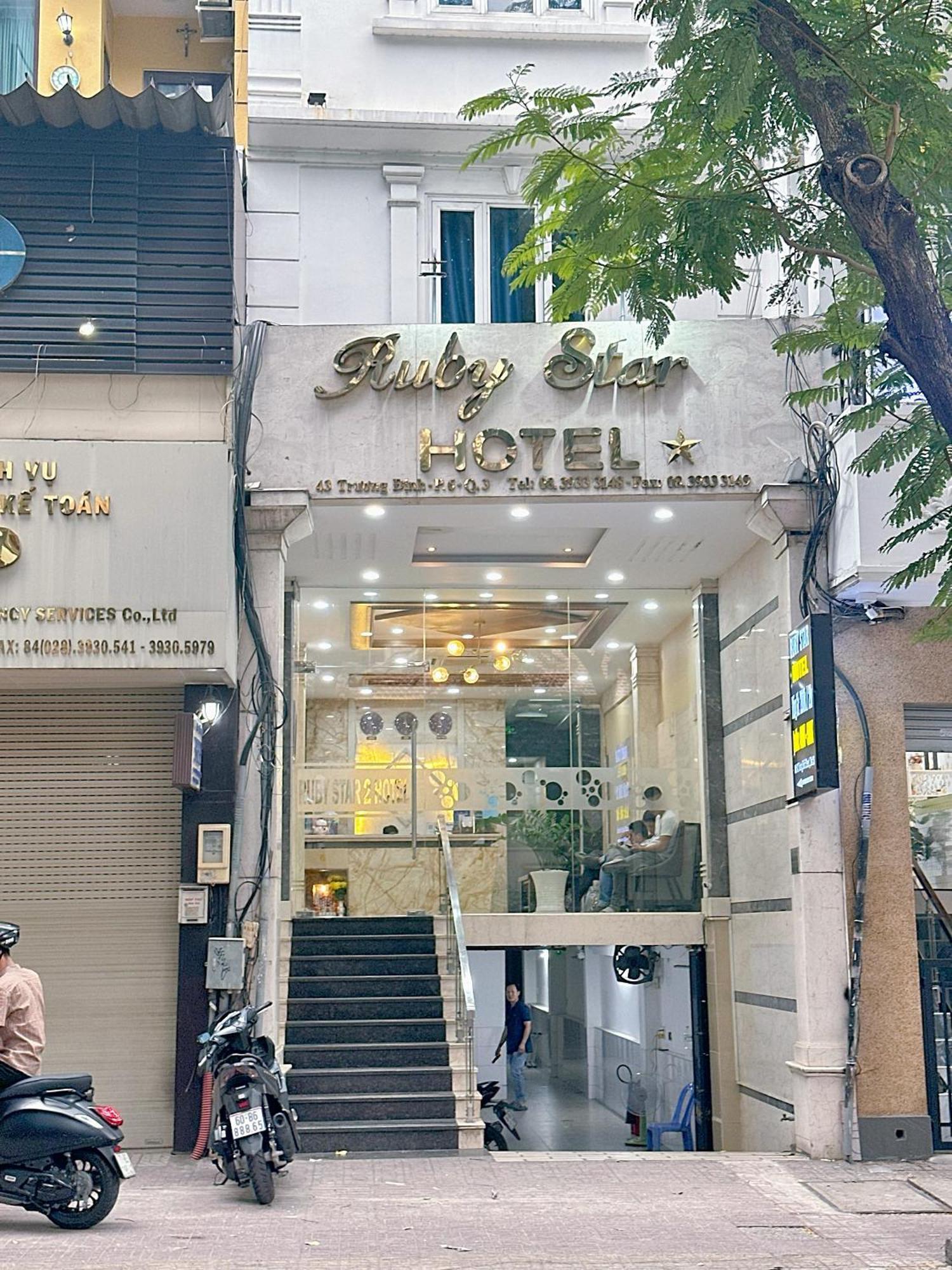 Ruby Star Hotel- Near Ben Thanh Market Hô Chi Minh-Ville Extérieur photo